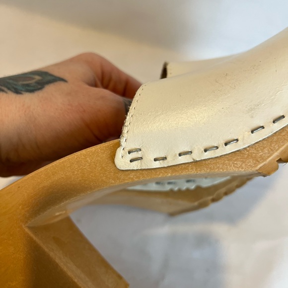 VINTAGE 90’s/Y2K White Leather Wooden Chunky Heel Open Toe Mule Size 8 - Picture 2 of 10